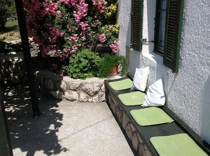 Case de vacanță House With A Parking Space - Gornja, Rab - 15666